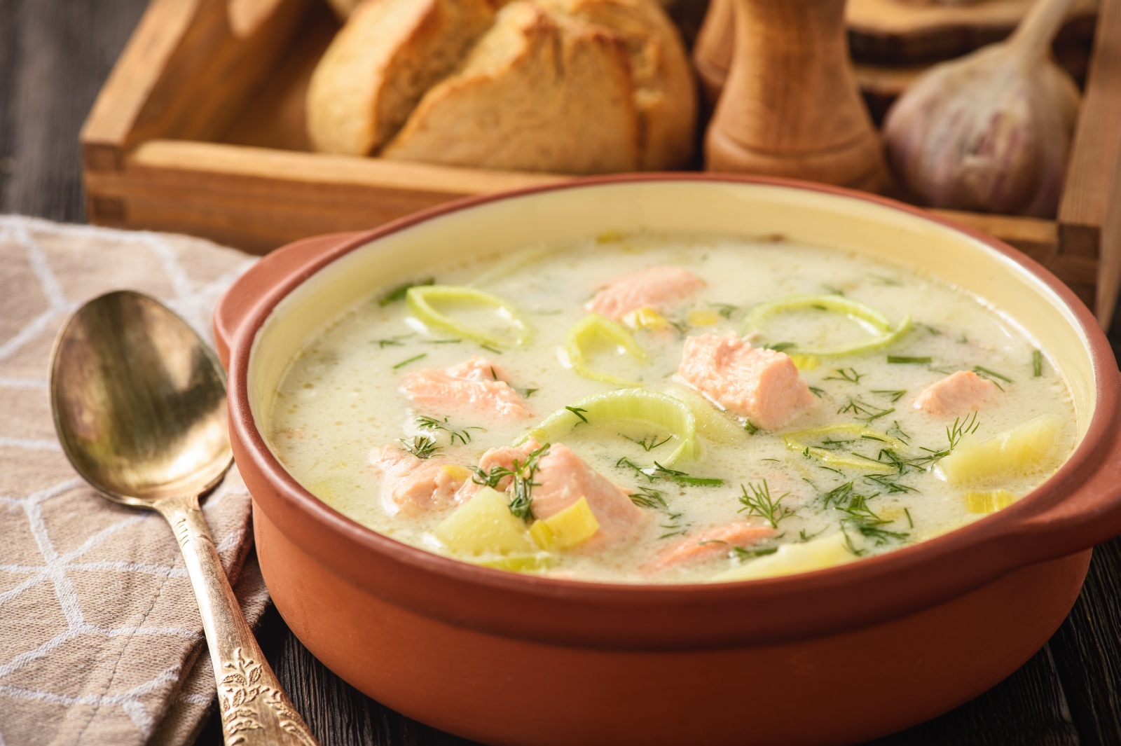 Krem porowy z kawałkami ryby